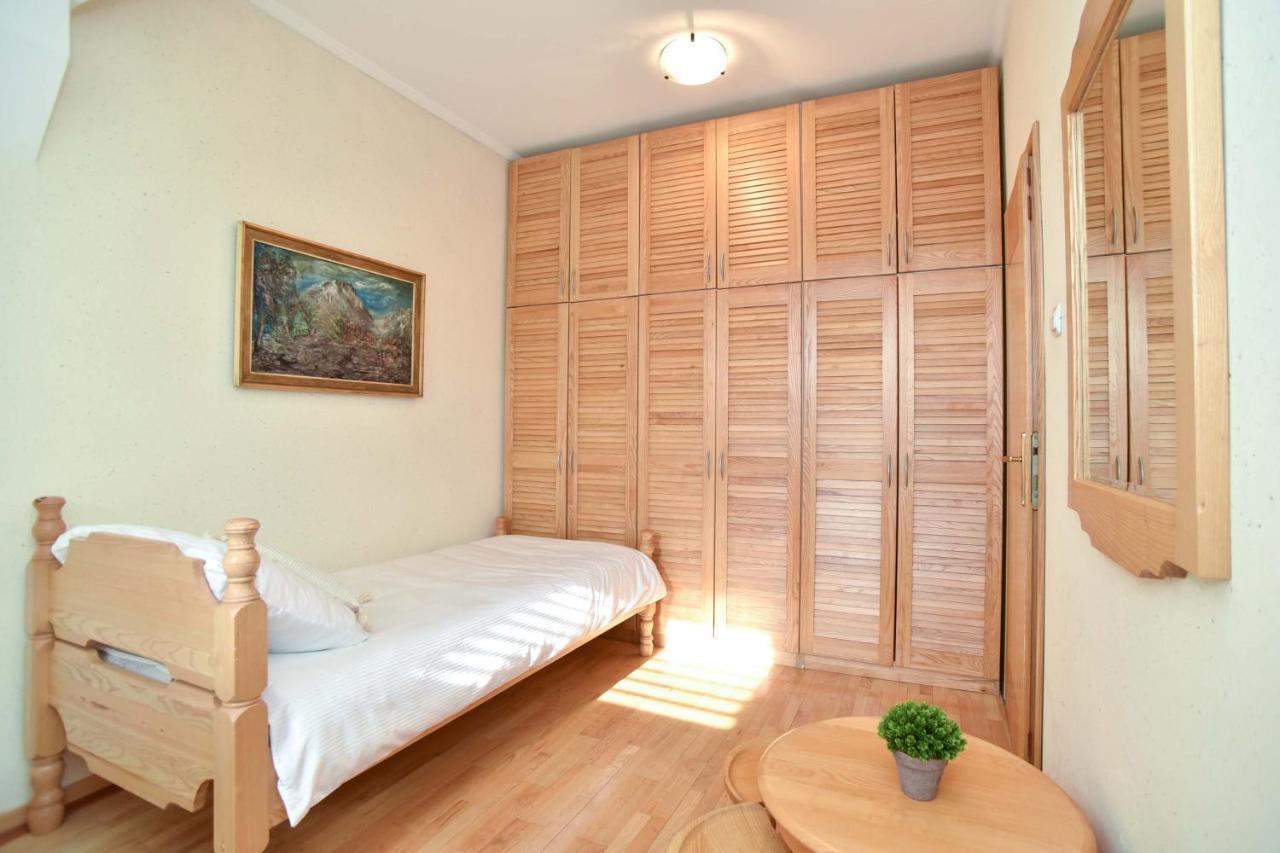 Comfort Inn Old Town บุดวา ภายนอก รูปภาพ
