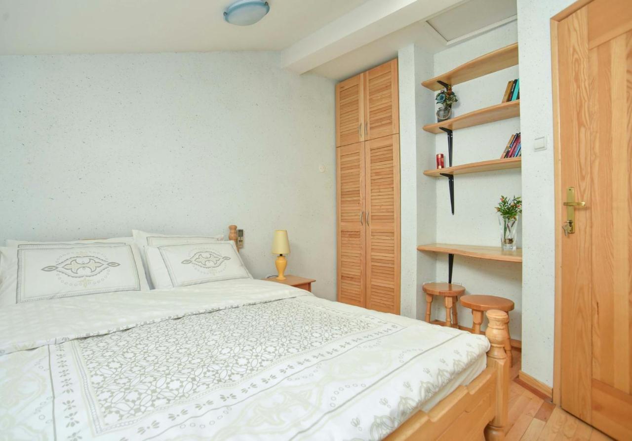 Comfort Inn Old Town บุดวา ภายนอก รูปภาพ